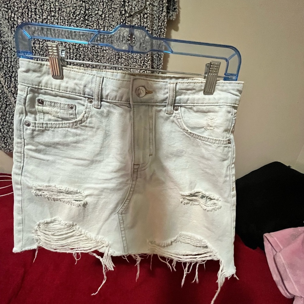 H&M Distressed White Denim Mini Skirt